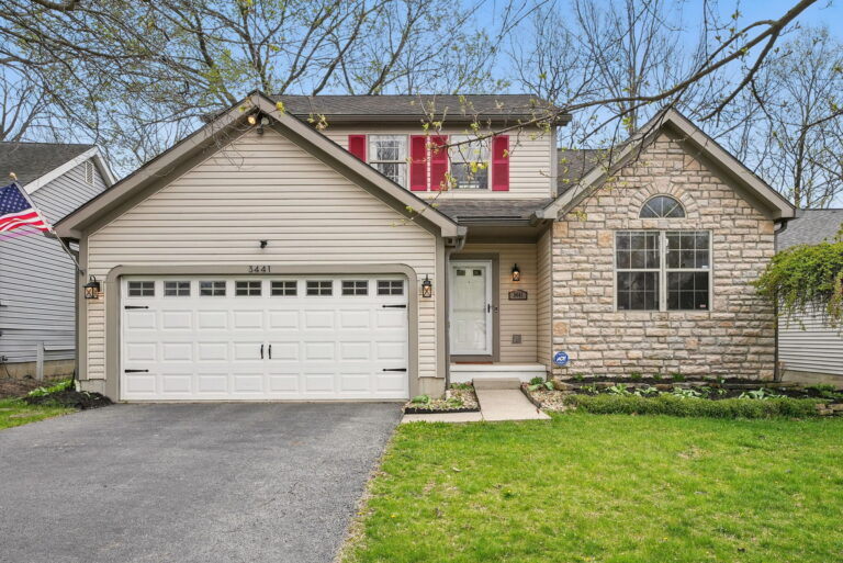 3441 Lindstrom Dr