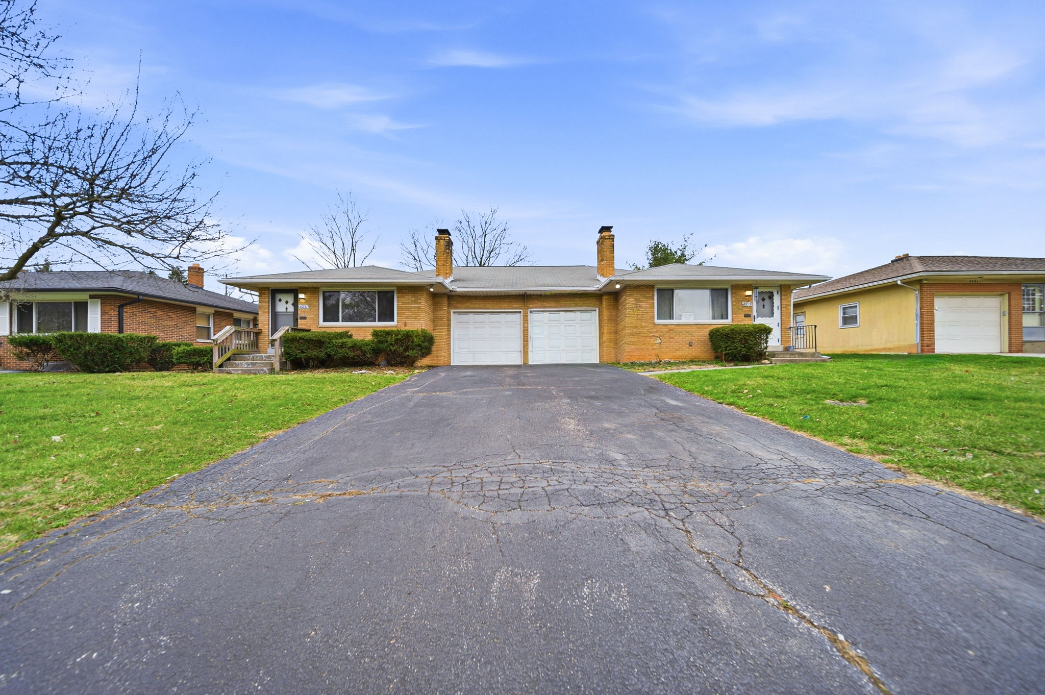 4231-4233 Glenmawr Ave